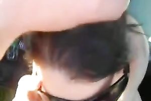 My paramour gives me a oral sex and lets me finger her cunt