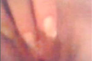 Amateur Asian hussy plays with her constricted twat in homemade solo