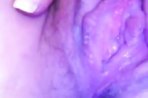Depraved BBC slut fingers her cum-hole to agonorgasmos in homemade solo