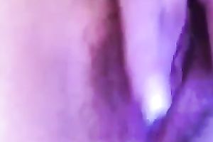 Depraved BBC slut fingers her cum-hole to agonorgasmos in homemade solo