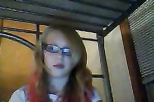 Sexy dilettante blonde slut flashes her diminutive billibongs and slit