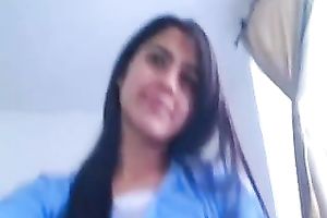 Amateur brunette hair hottie shows her scones and cameltoe for the cam