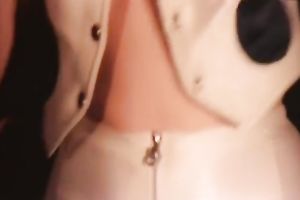 Stunning nude beauty tries to tease a gracious fellow