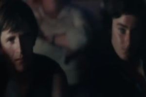 Stunning nude beauty tries to tease a gracious fellow