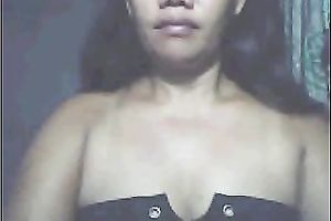 Chubby Asian dilettante white wife flashes her large saggies on cam