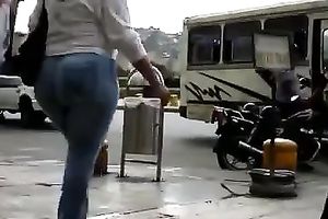 Big moist a-hole of a stranger hotwife on the street in hawt jeans
