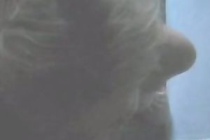 My lascivious girlfriend knows how to give a wonderful oral-sex