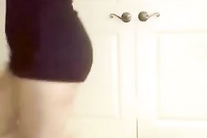 Energetic nympho with large gazoo knows how to put on a priceless striptease show