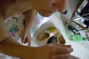 She sucks her BF's schlong each opportunity that babe is given