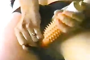 Prurient nympho stuffs her fuckhole with her sex toy