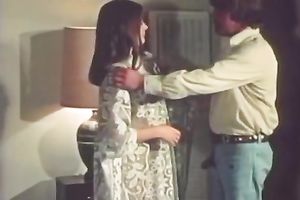 She pulls out his shlong of the zipper in his jeans and sucks