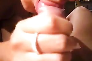 My skinny girlfriend is riding my prick in cowgirl position