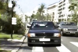 Horny and perverted dark brown whore blows a shlong on the armchair