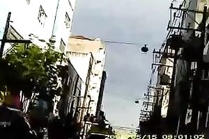 Hoping that this random amateur wife with large arse is a single honey