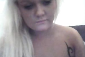 This spruce fine wazoo blond with blue eyes blows like a pro