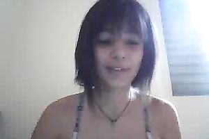 Skinny hottie with glamorous large pointer sisters lastly takes off her bikini