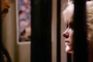 Prison white bitch gives eager blow job to one perverted officer