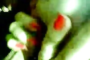 I am a very experienced wench and I know how to give a wonderful oral job