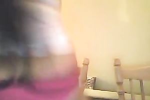 Couple of juicy Bulgarian cam doxies flash their tits and cunts