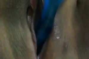 I love to set in a hairbrush into my swollen slit