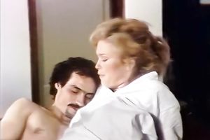 Blonde dives in pussy of her dark brown lesbo girlfriend