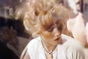 Blonde dives in pussy of her dark brown lesbo girlfriend