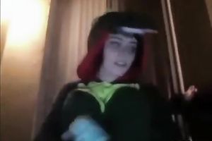 Oiled up cutie with a skinny body can't live without showering and masturbating on livecam