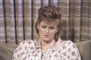 Horny blonde haired bitch seduces her hawt girlfriend