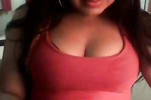 Demonstrating my cute zeppelins and moist ass for the livecam