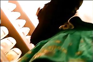 I made a precious upskirt clip of sexy woman in a store