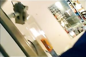 I made a precious upskirt clip of sexy woman in a store