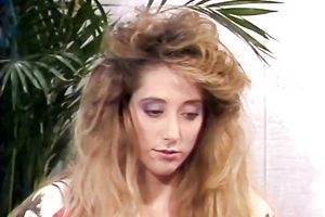 Four sexy tempered babes with pleasant scoops passionately eat love tunnels of one one more