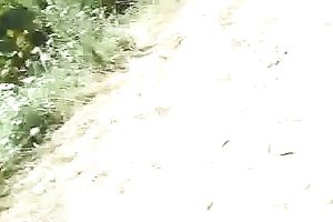 Picking up a slut on the non-professional movie scene and getting her in the car