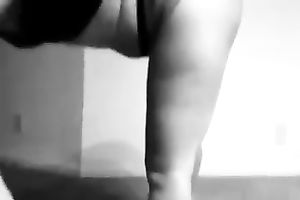 My outstanding girlfriend with large wazoo twerks like a pro