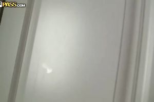 Horny girlfriend fucked by her boyfriend and jizzed on her muff