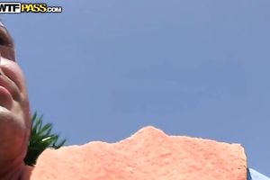 Horny girlfriend fucked by her boyfriend and jizzed on her muff