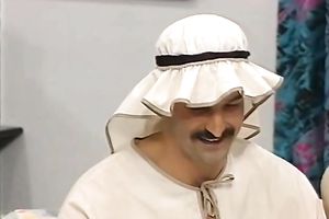 Blond haired lascivious hoe got strongly mish pose screwed on table edge