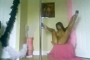 My tall and leggy girlfriend is the most good pole dancer on Earth