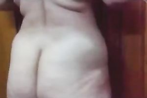 Watching my sexy dilettante housewife and jerking off my weenie