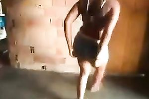 My callipygous girlfriend knows how to twerk in front of a camera