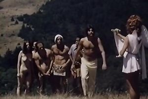 Pretty dark brown pippin copulates a concupiscent guy in bedroom