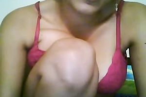 Colombian babe with large mangos is masturbating like insane