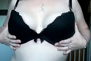 Showing my large natural milk shakes for the livecam and kneading 'em