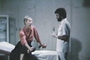 Kinky gynecologist passionately eats hirsute cum-hole of blonde head bitch