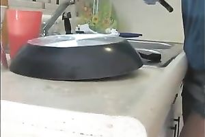 Homemade foot fetish movie with a beautiful swarthy sweetheart