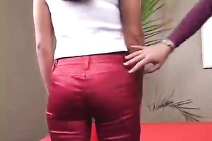 Brunette and golden-haired milfs feel comfortable on camera