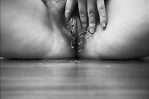 I love to fuck my thick greasy slit with my sex toy