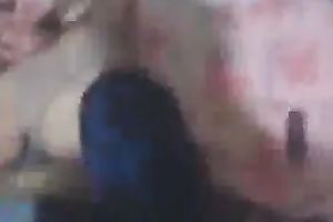 Plump floozy knows how to give admirable head and fuck like nobody