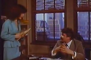 Slutty dark brown acquires her face hole screwed before vaginal penetration