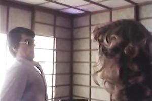 Delightful dark brown hottie gives astounding oral-job to a stud